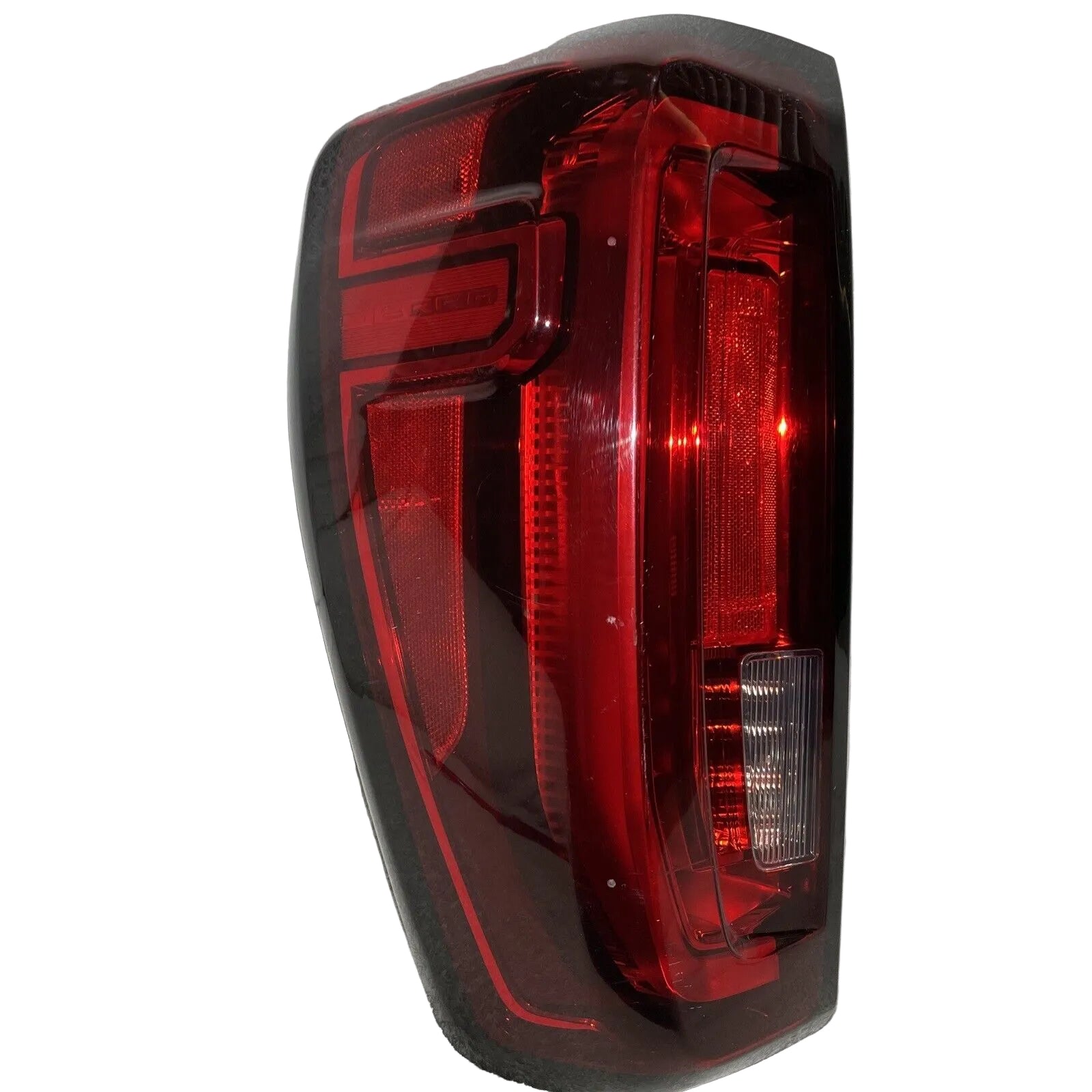 2019 2021 2022 2023 GMC SIERRA DENALI LH LEFT DRIVER TAIL LIGHT OEM LED - RBD Industries