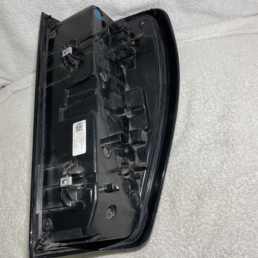 2019 2021 2022 2023 GMC SIERRA DENALI LH LEFT DRIVER TAIL LIGHT OEM LED - RBD Industries