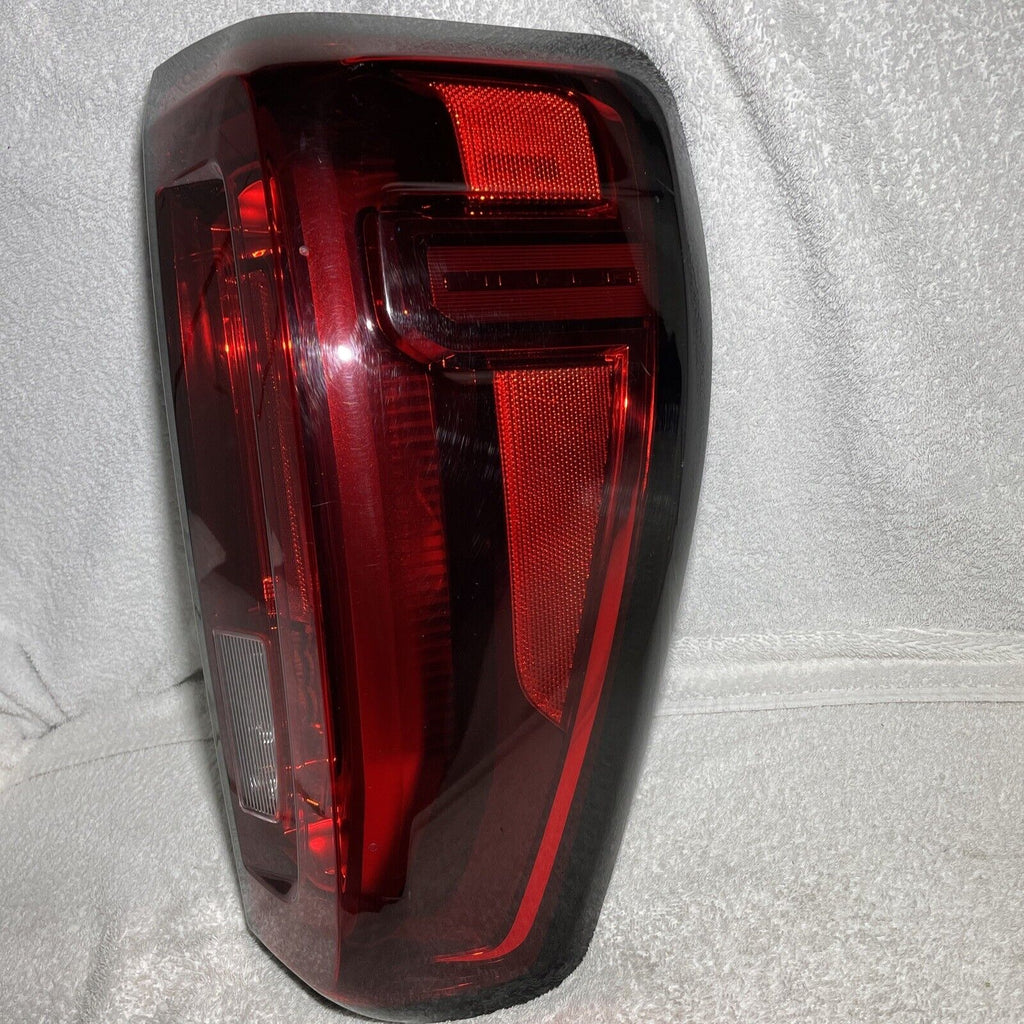 2019 2021 2022 2023 GMC SIERRA DENALI RH RIGHT TAIL LIGHT OEM LED - RBD Industries